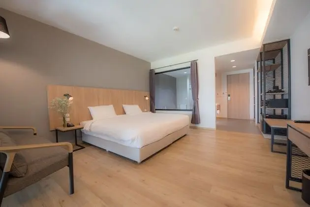 Pool Suite Room