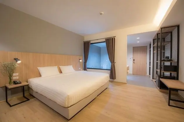 Pool Suite Room