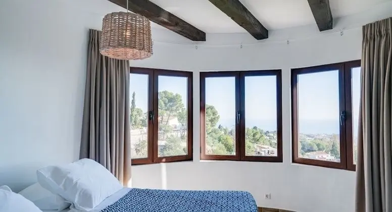 Deluxe Apartment 1, 2 Bedrooms, Ocean View, Sea Facing