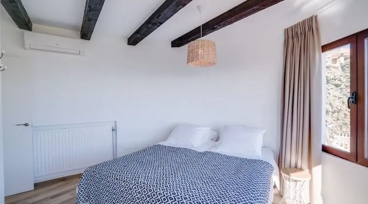 Deluxe Apartment 1, 2 Bedrooms, Ocean View, Sea Facing