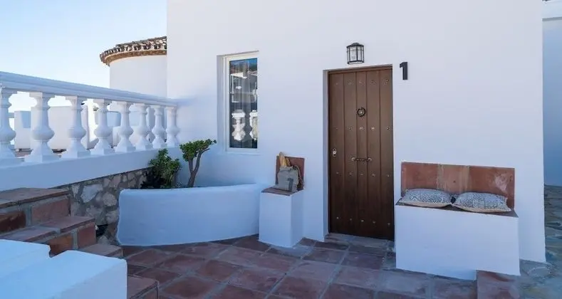 Deluxe Apartment 1, 2 Bedrooms, Ocean View, Sea Facing