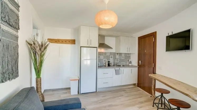 Deluxe Apartment 2, 1 Bedroom, Ocean View, Sea Facing