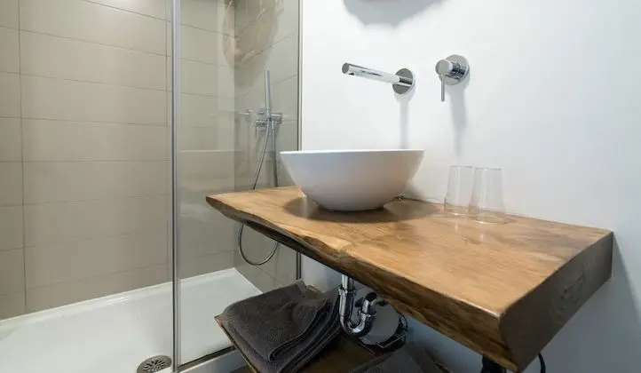 Deluxe Apartment 2, 1 Bedroom, Ocean View, Sea Facing
