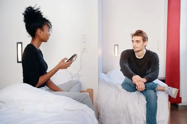 Tek Büyük Yataklı Oda