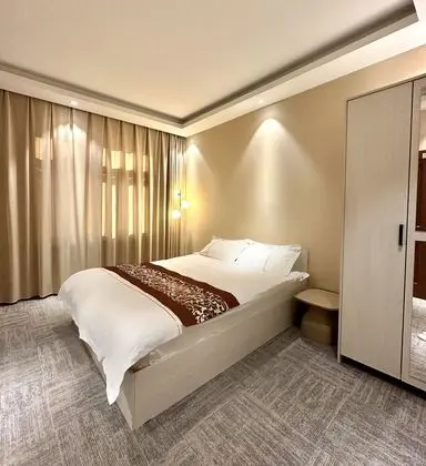 Deluxe Tek Büyük Yataklı Oda