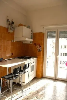 Basic Oda, 1 Tek Kişilik Yatak