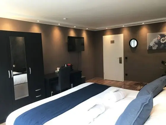 Tek Büyük Yataklı Oda, 1 En Büyük (King) Boy Yatak ve Çekyat
