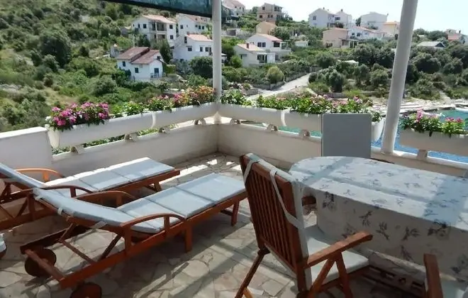 Apart Daire (Miki - 25 m from crystal clear sea - )