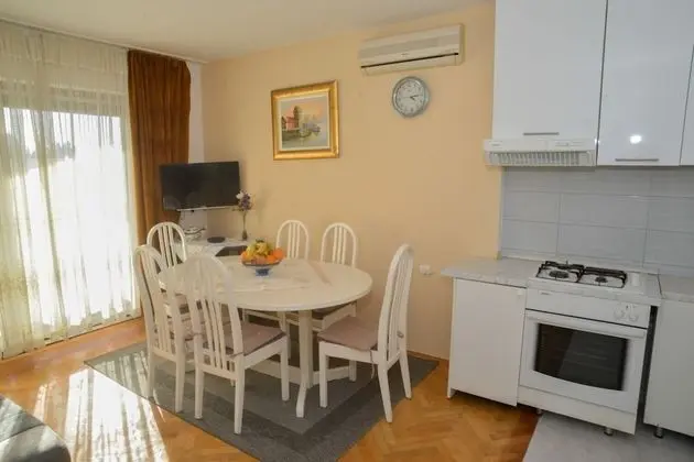 Apart Daire (Miki - 50 M from the beach - A3(4+1))