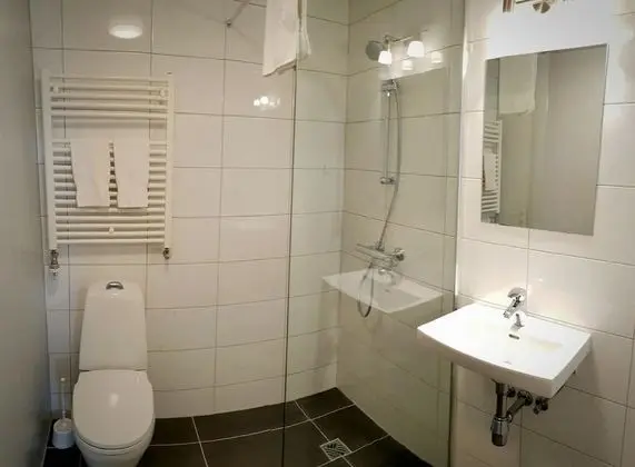 İki Ayrı Yataklı Oda, Özel Banyo