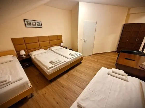 Dört Kişilik Oda