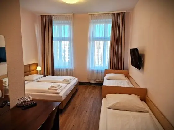Dört Kişilik Oda
