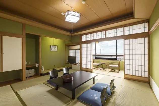 Traditional Oda (Japanese Style)