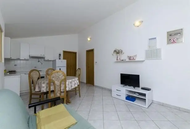 Apart Daire (Mil - 80m from the sea - A2(2+2))