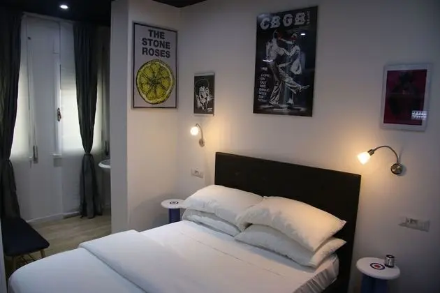 Tek Büyük Yataklı Oda, Banyolu/Duşlu