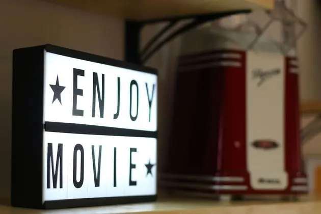 Tek Büyük Yataklı Oda, Banyolu/Duşlu