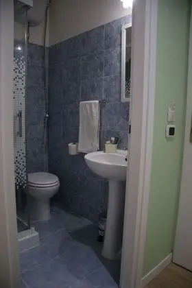 Tek Büyük Yataklı Oda, Banyolu/Duşlu