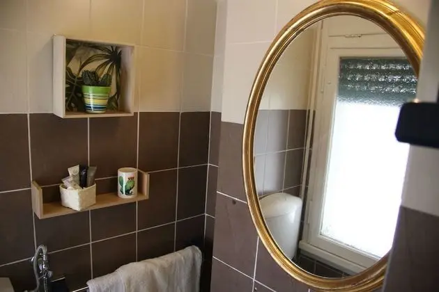 Tek Büyük Yataklı Oda, Banyolu/Duşlu