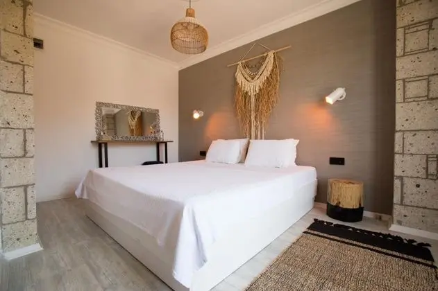 Deluxe Oda, Bahçe Manzaralı, Balkonlu