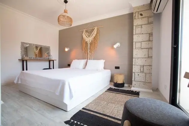 Deluxe Oda, Bahçe Manzaralı, Balkonlu