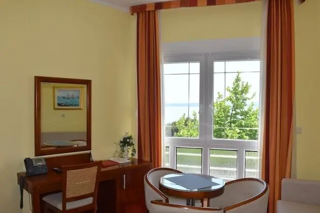 Tek Büyük Yataklı Oda, Deniz Manzaralı