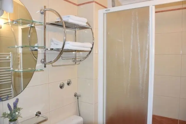 Tek Büyük Yataklı Oda, Teras, Dağ Manzaralı