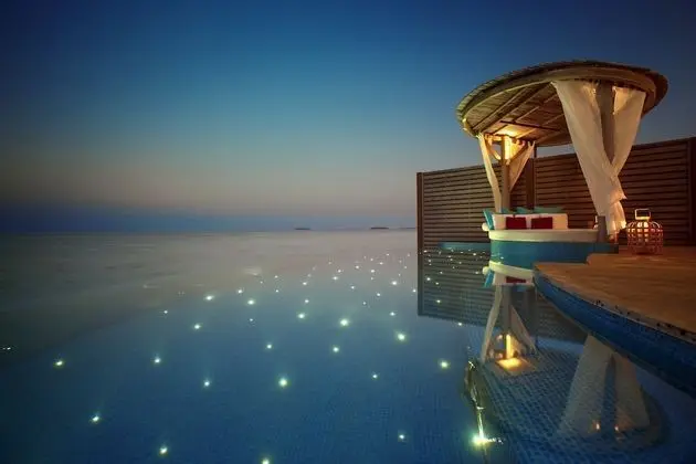 Villa (Water Villa)
