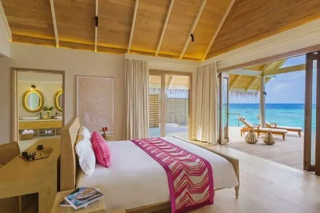 Villa (Water Villa)