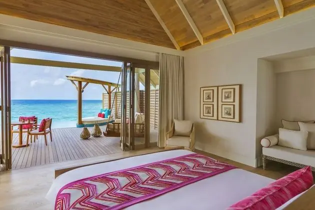Villa (Water Villa)