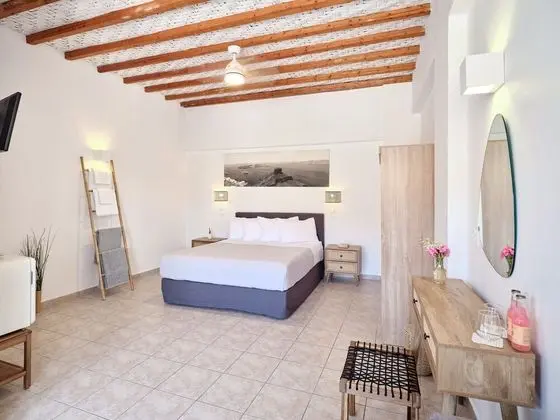 Comfort Tek Büyük Yataklı Oda