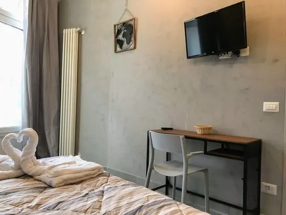 Basic Tek Büyük Yataklı Oda