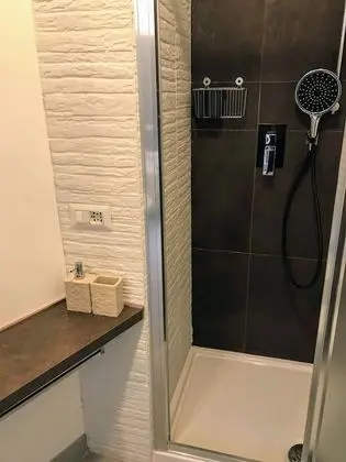 Basic Tek Büyük Yataklı Oda