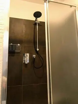 Basic Tek Büyük Yataklı Oda