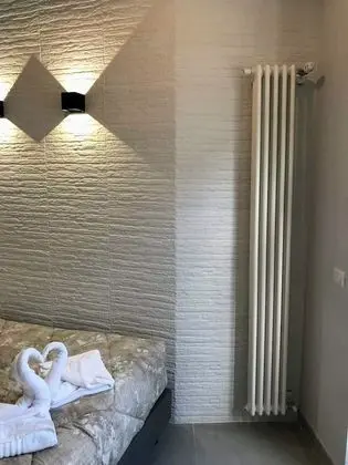 Classic Tek Büyük Yataklı Oda