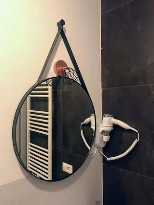 Classic Tek Büyük Yataklı Oda