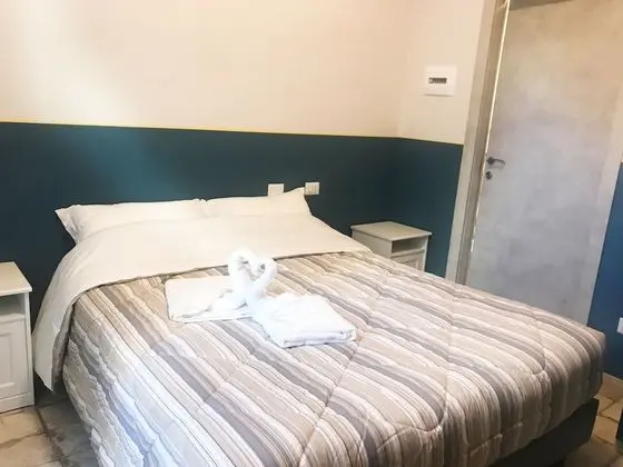 Design Tek Büyük Yataklı Oda