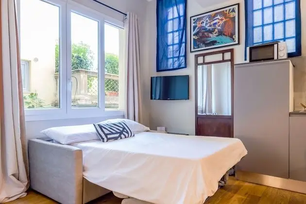 Exclusive Stüdyo Süit