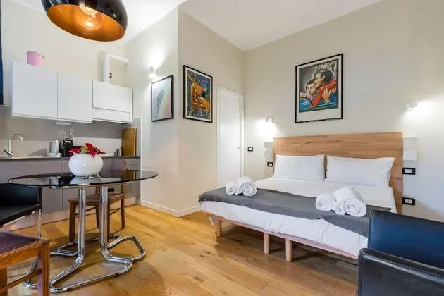 Exclusive Stüdyo Süit