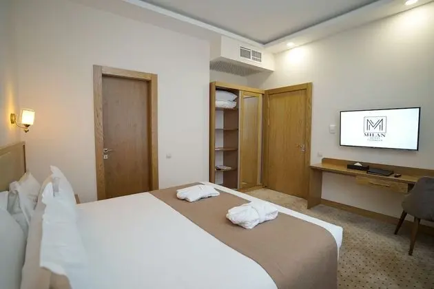 Luxury Tek Büyük Yataklı Oda