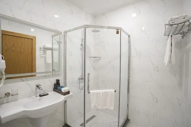 Luxury Tek Büyük Yataklı Oda