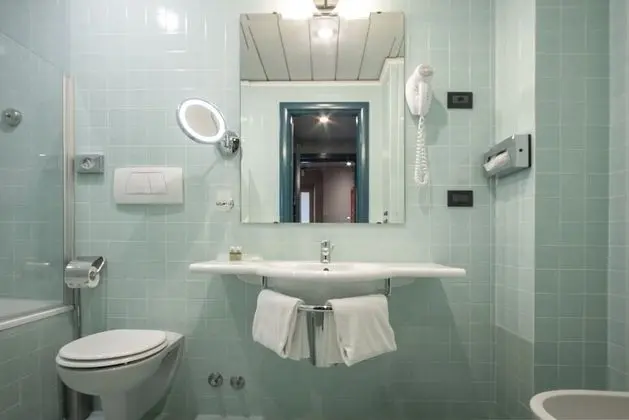 Camera matrimoniale small