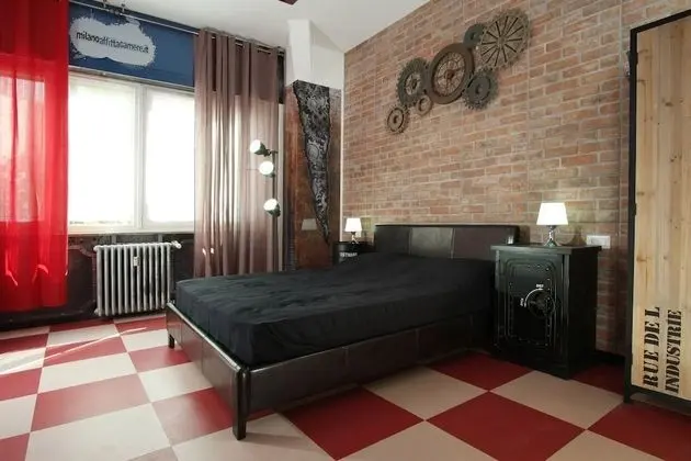 Dört Kişilik Oda, Özel Banyo (Industrial )