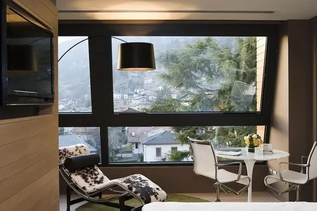 Exclusive Büyük Yataklı Tek Kişilik Oda