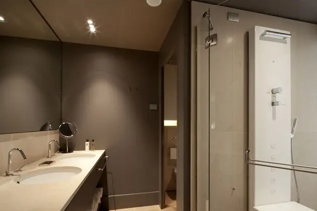 Exclusive Büyük Yataklı Tek Kişilik Oda