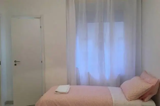 Apart Daire (Superb White Flat in Milan)