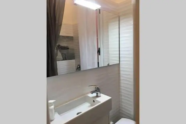 Apart Daire (Superb White Flat in Milan)