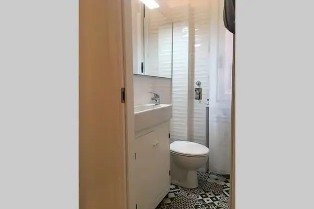 Apart Daire (Superb White Flat in Milan)