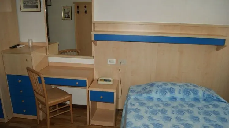 Tek Kişilik Oda