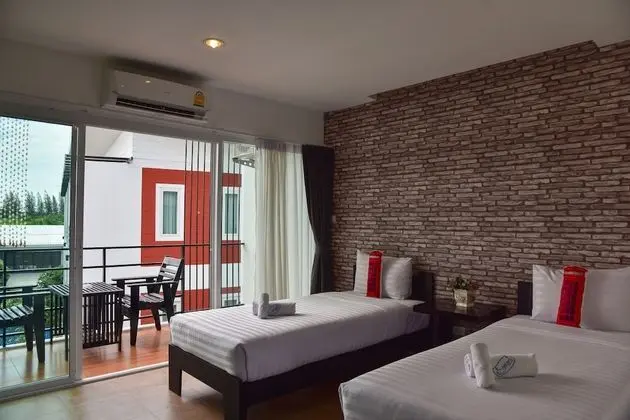 Superior Oda, 1 Yatak Odası, Balkon/Veranda, Havuz Manzaralı