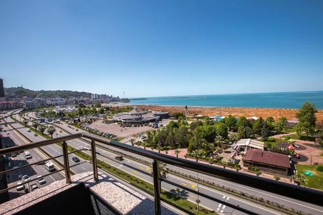 Superior, Deniz Manzaralı, Balkonlu
